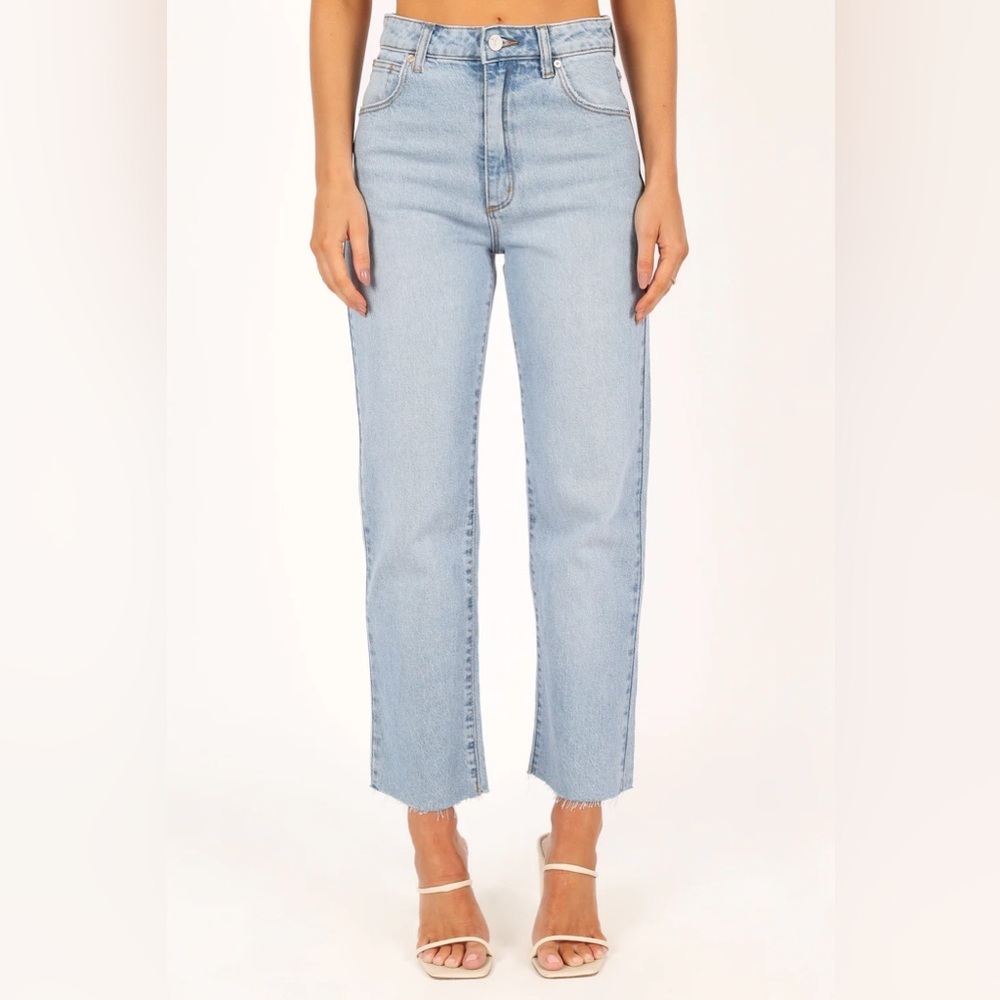Abrand Venice Straight Jeans 28 High Rise 90s Straight Medium Wash Denim NWT
